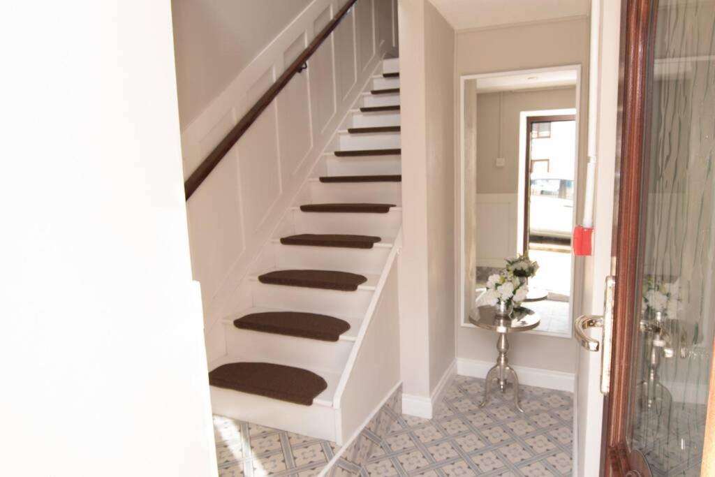 Atlantic View Apartment Дънглоу Екстериор снимка